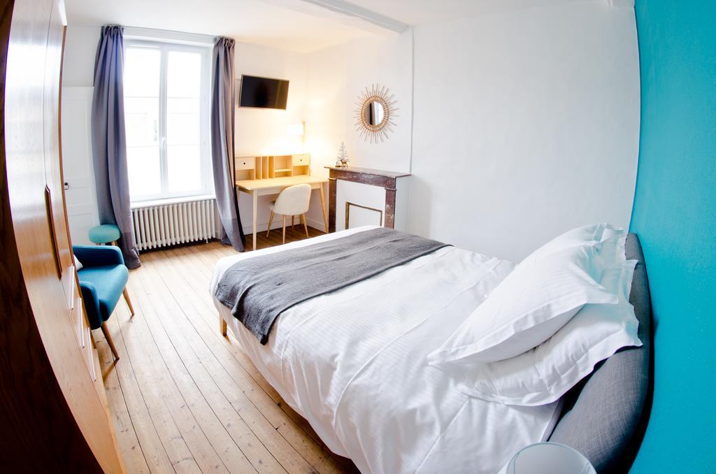 La Tour Louise Bed and Breakfast Bayeux Habitación foto