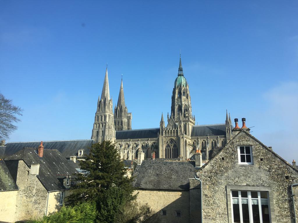 La Tour Louise Bed and Breakfast Bayeux Exterior foto